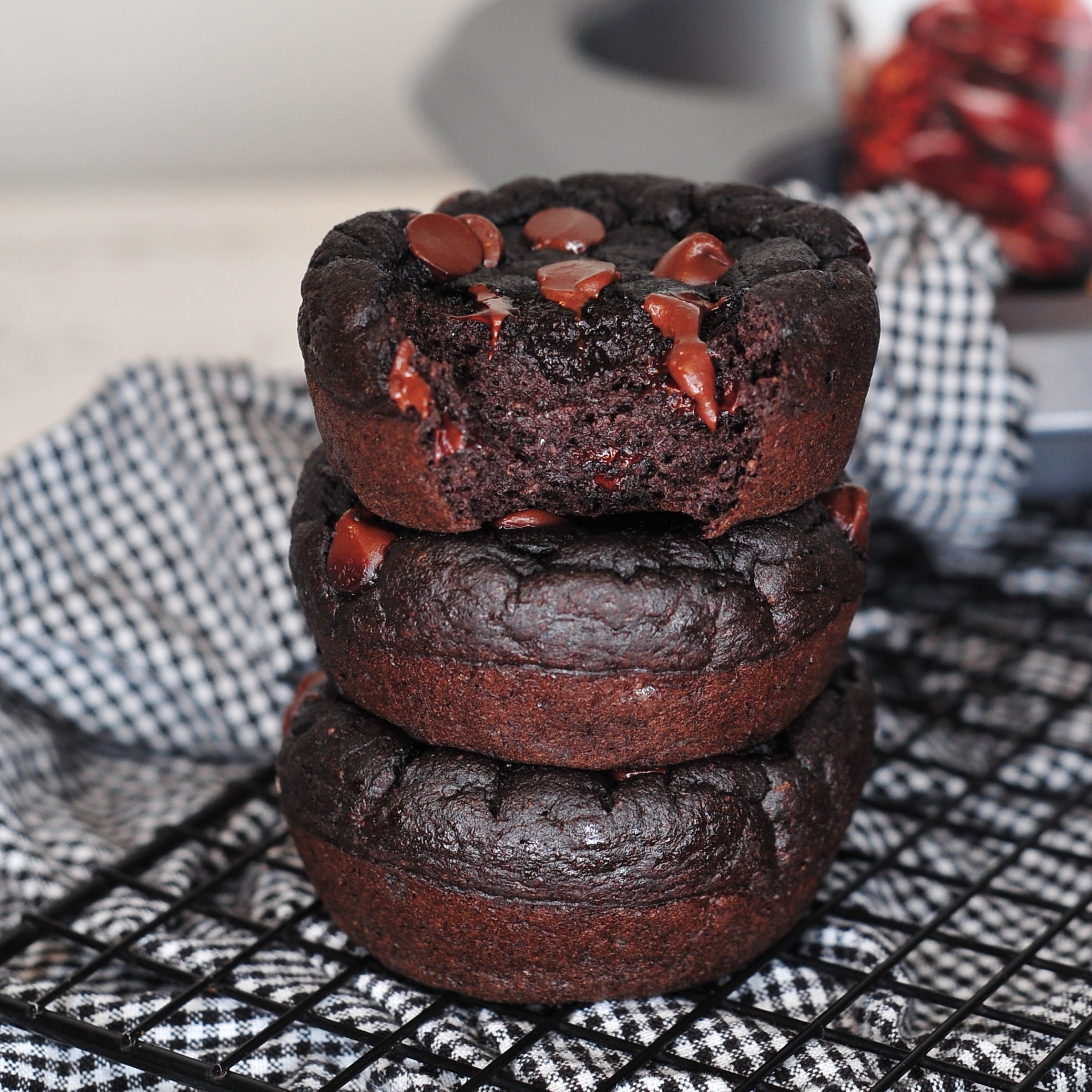 Brownie Batter Banana Fudge Cupcakes (muffins) - Devotion Nutrition