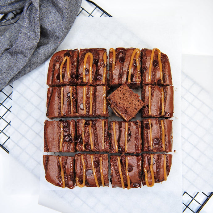 Salted Caramel Chocolate Chip Brownies